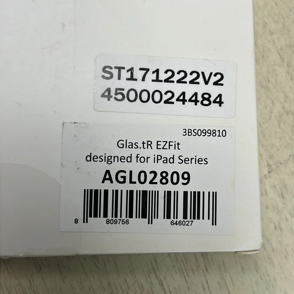 NIB/Sealed - Spigen Glas.tR EZ Fit iPad Pro 12.9